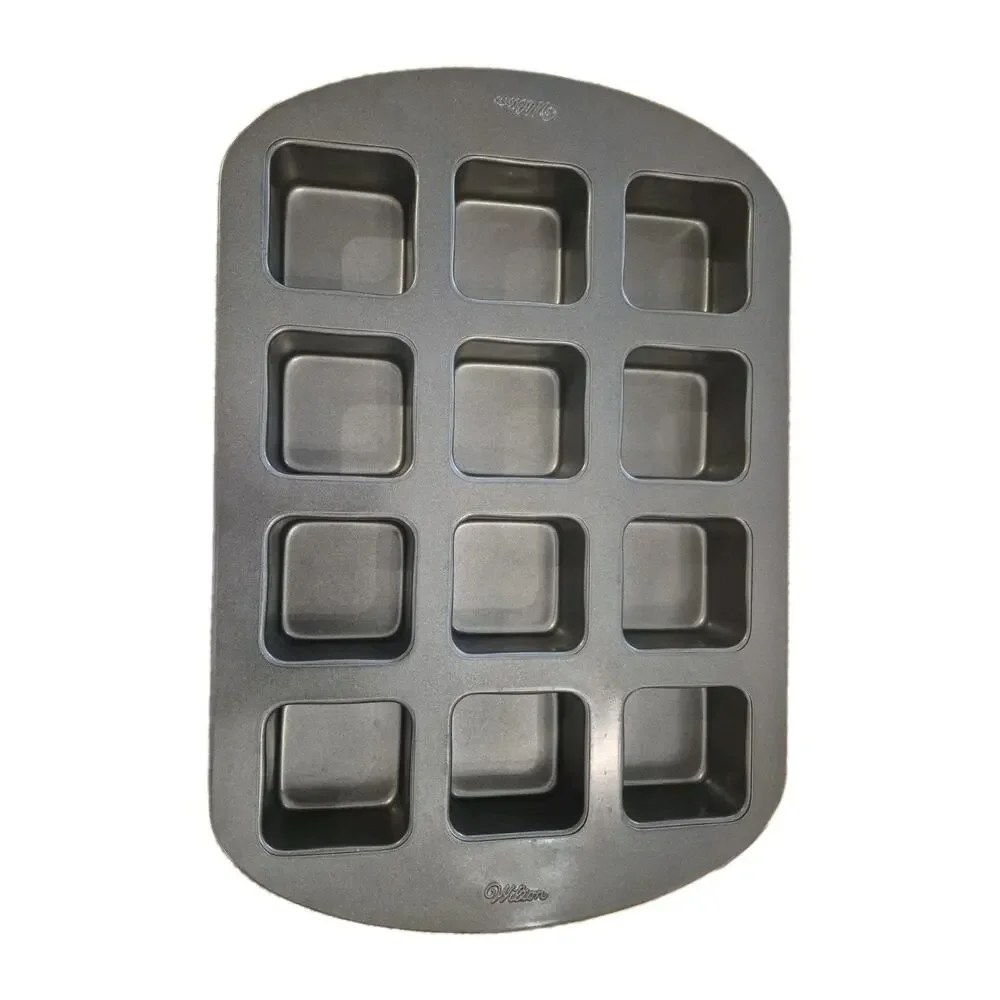 Wilton Ultra Brownie Cake Pan Non-Stick Bakeware Twelve-Cavity 2.5